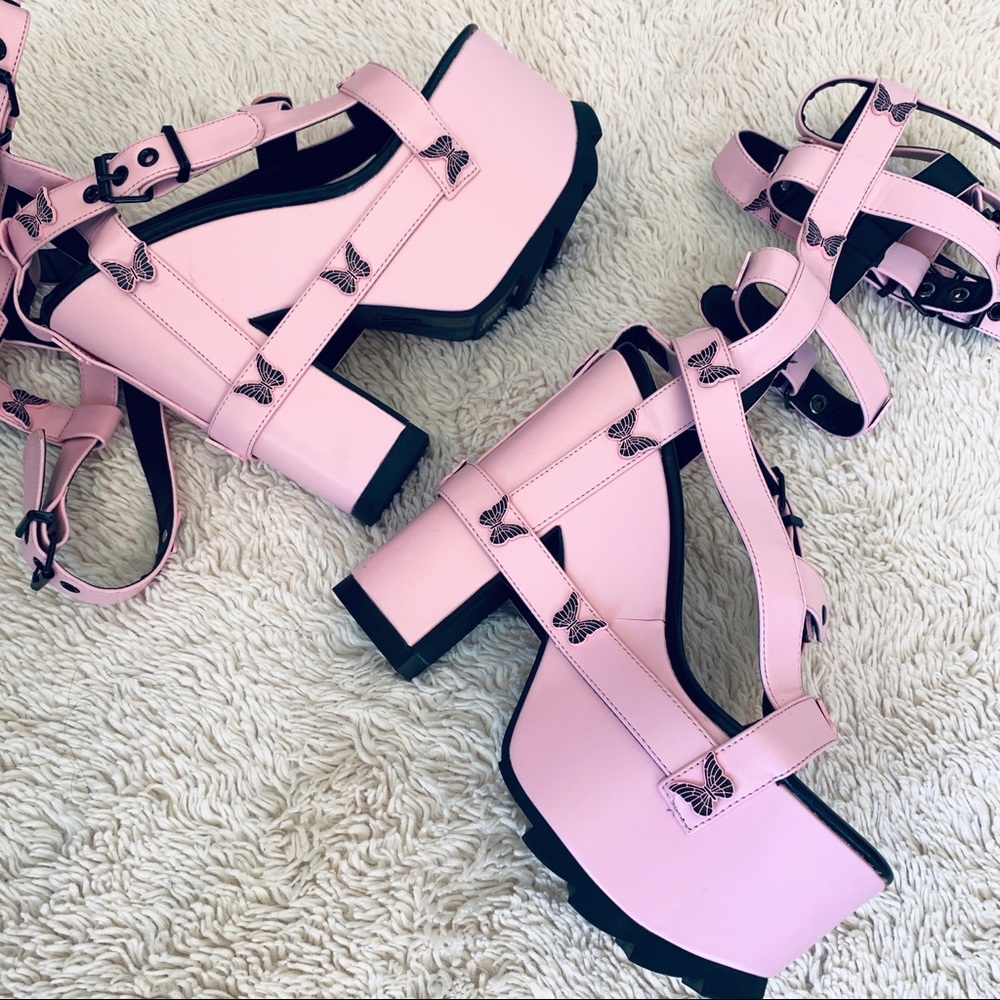 New YRU Pink Nightcall Platfirm Sandals